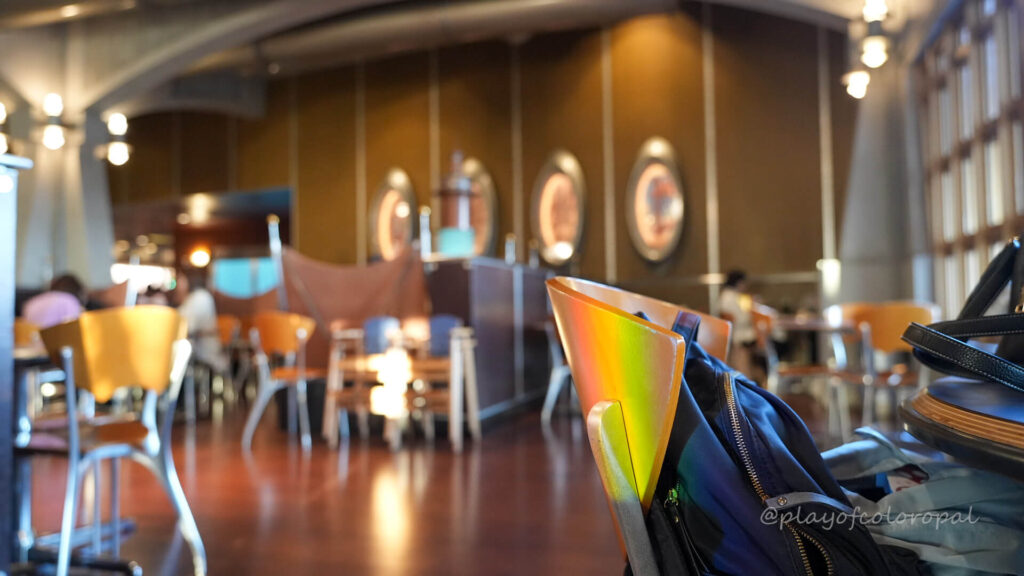 虹色が降りそそぐイス